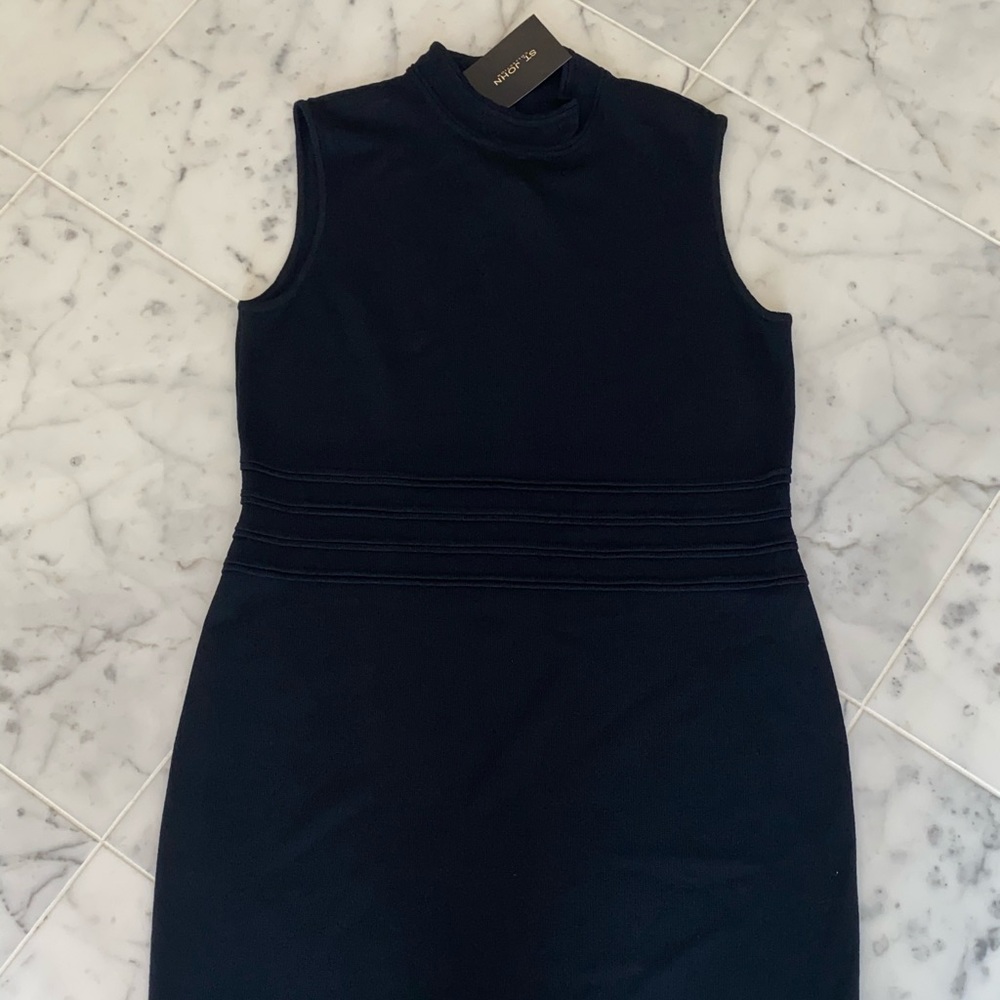 Gorgeous St. John Dress Black Sleeveless